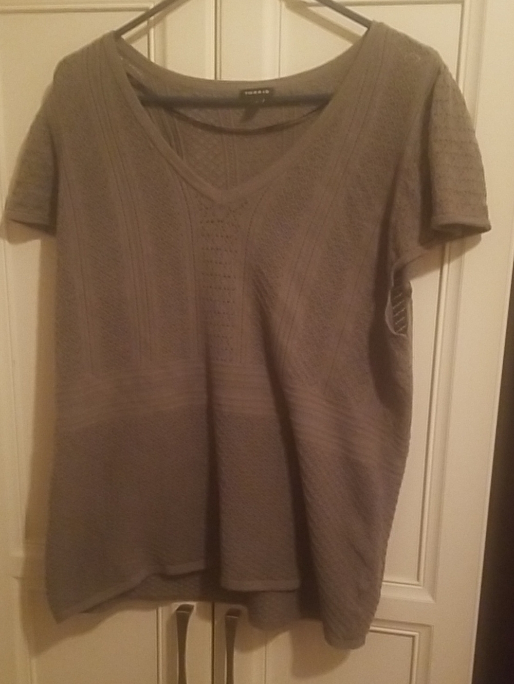 Torrid Olive Green V-Neck Knit Tee 2 Midweight